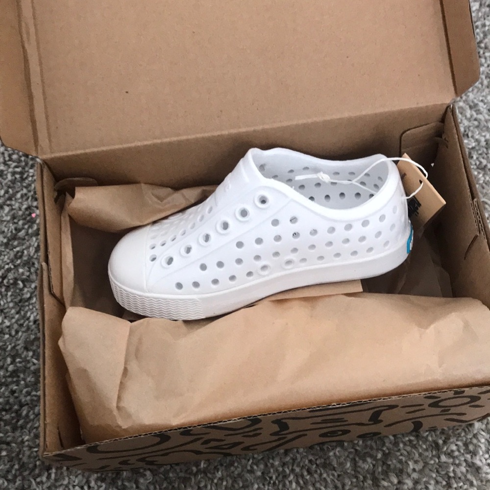 Toddler Native shoes. Size 6. New with tags!